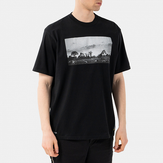 Футболка UNDERCOVER TEE Uc1c3816  SS23 от UNDERCOVER в интернет магазине www.traektoria.ru - 2 фото