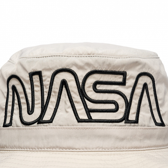 Панама Alpha Industries Nasa Gradient HAT  SS23 от Alpha Industries в интернет магазине www.traektoria.ru - 2 фото