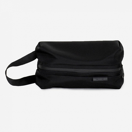 Косметичка Cote & Ciel Como Small Ballistic  FW23 от Cote & Ciel в интернет магазине www.traektoria.ru - 2 фото