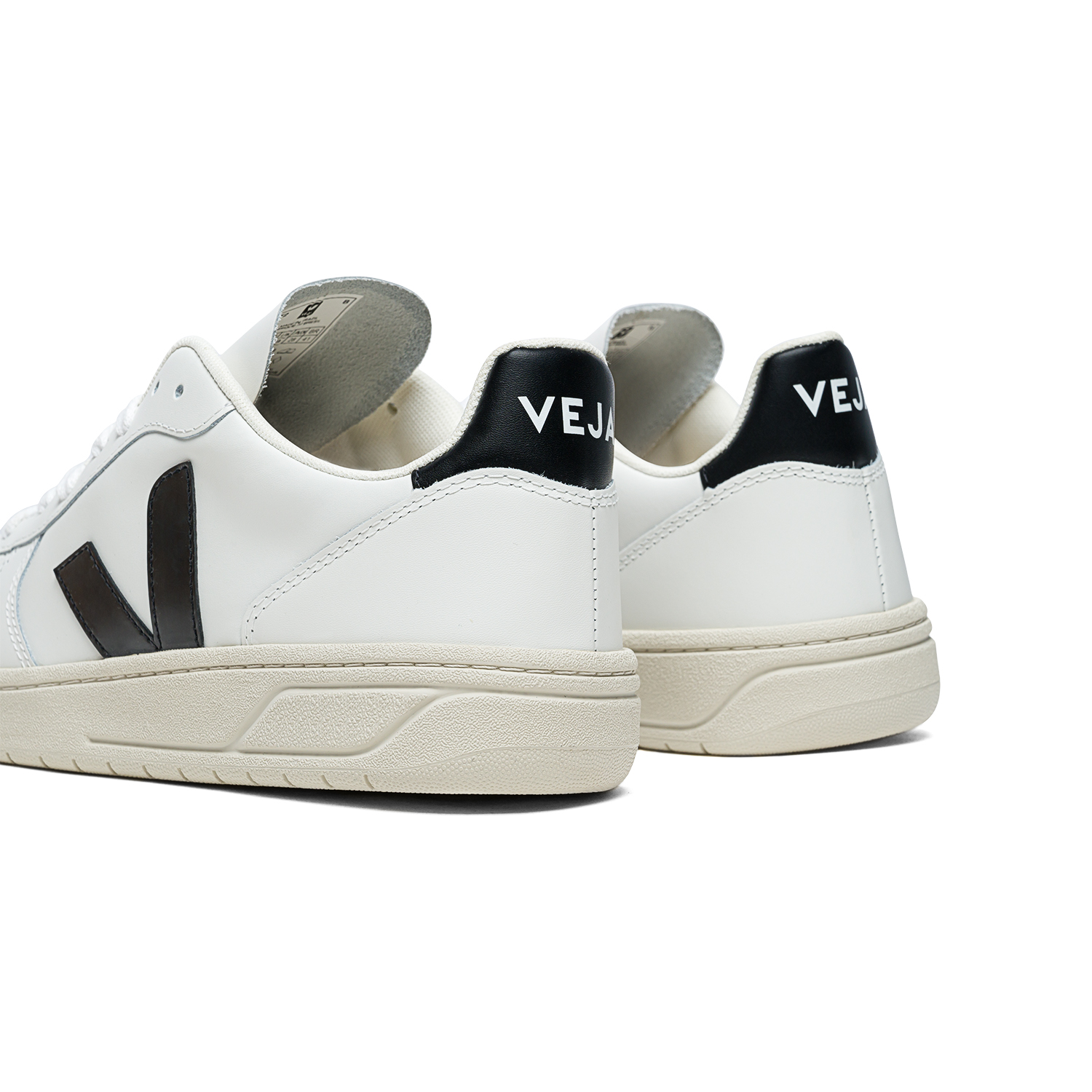 veja v10 leather